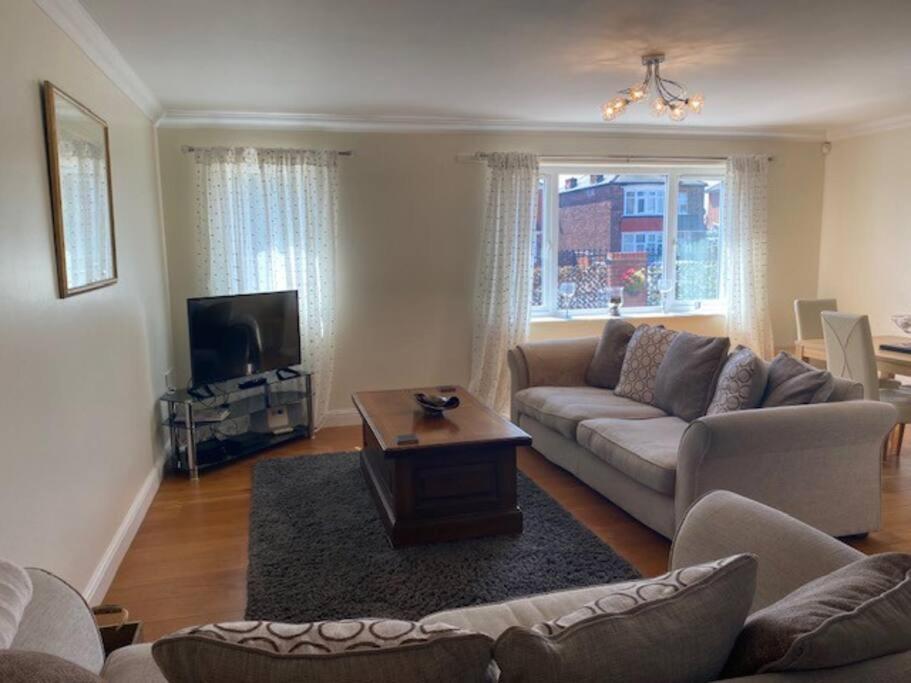 Spacious 2 Bedroom Apartment Cleethorpes Eksteriør billede